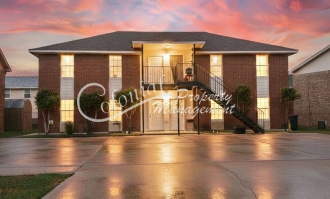 property at 1703 Benttree Dr