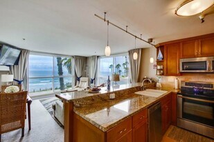 4667 Ocean Blvd in San Diego, CA - Building Photo