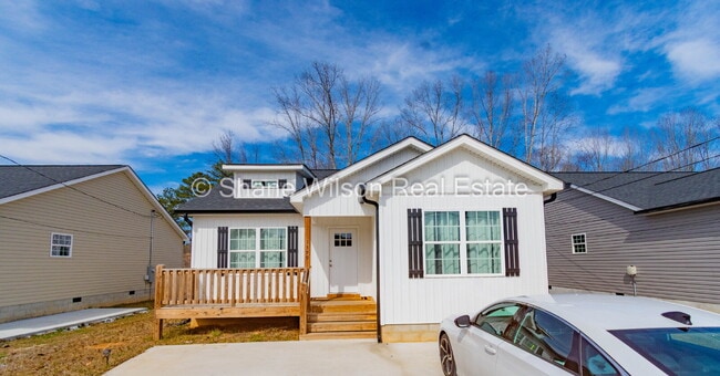 1399 Eastbrook Dr SE in Dalton, GA - Building Photo - Building Photo