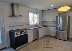 1104 Pershing Ave in Sheboygan, WI - Building Photo