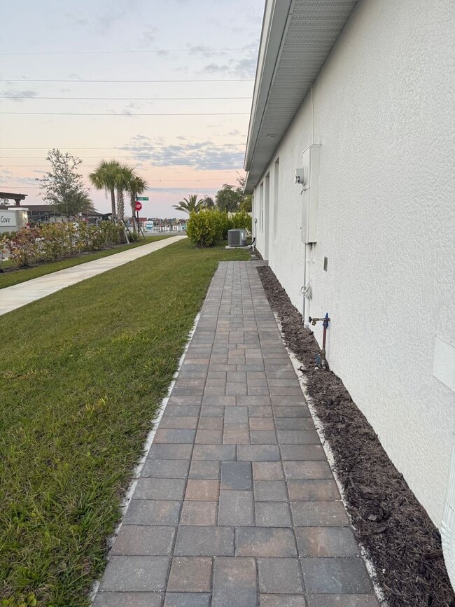 9446 Sunbeam Cir in Punta Gorda, FL - Building Photo - Building Photo