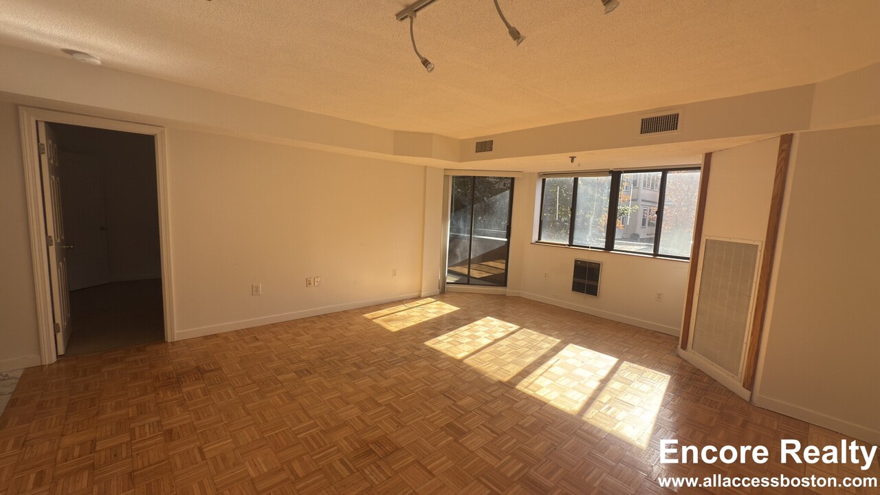 152 Kelton St, Unit #145 - 506 in Boston, MA - Building Photo