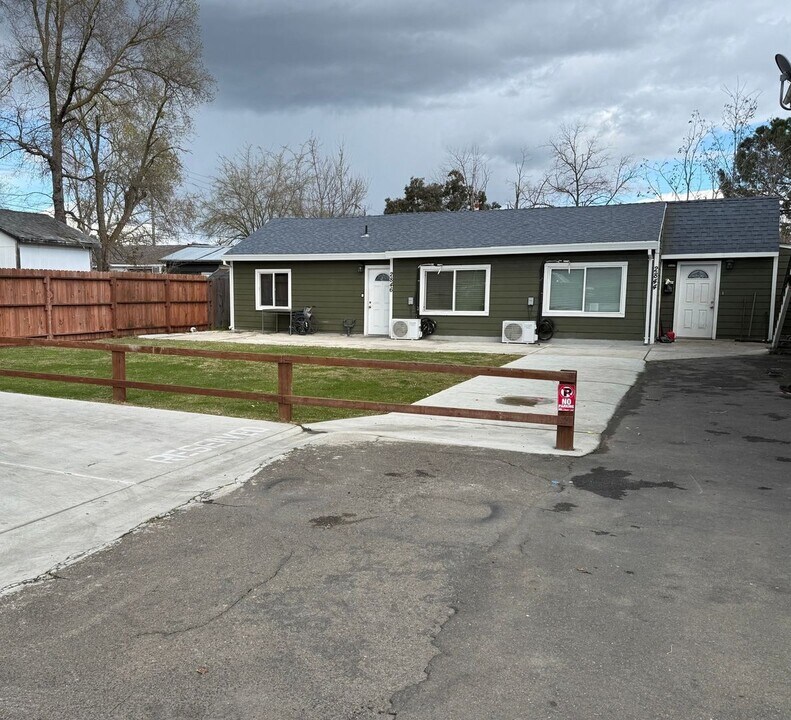 2844 Rio Linda Blvd in Sacramento, CA - Building Photo