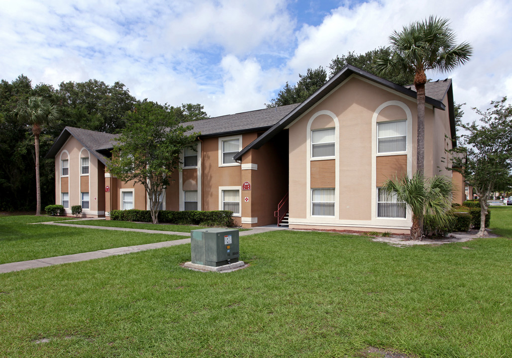 Fox Hollow in Orlando, FL - Building Photo