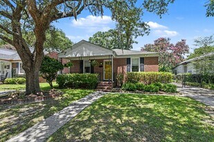 12 Colleton Dr in Charleston, SC - Building Photo