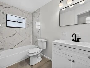 1684 Martin St, Unit A in Largo, FL - Building Photo - Building Photo