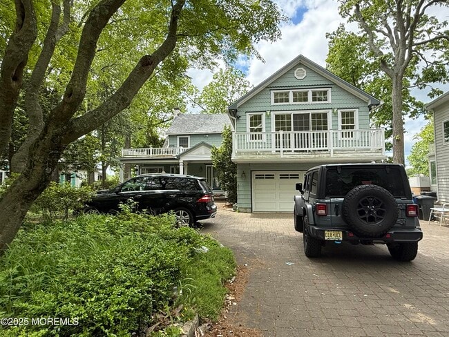 property at 3 Interlaken Dr