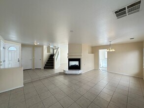 729 Persian Violet Ave in Las Vegas, NV - Building Photo - Building Photo