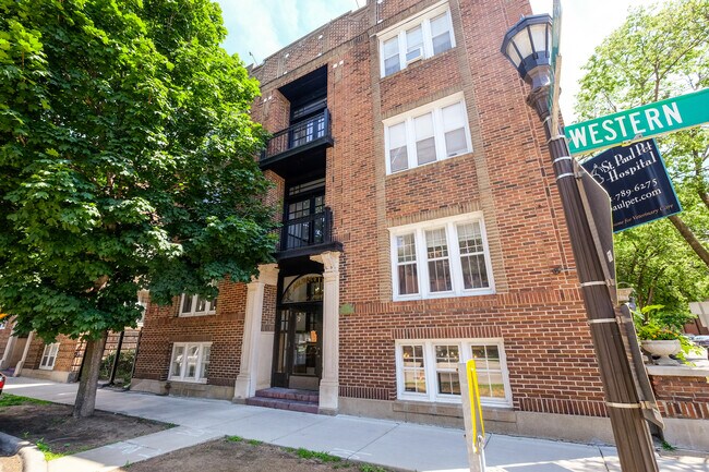 Marquette on the Hill in St. Paul, MN - Building Photo - Building Photo