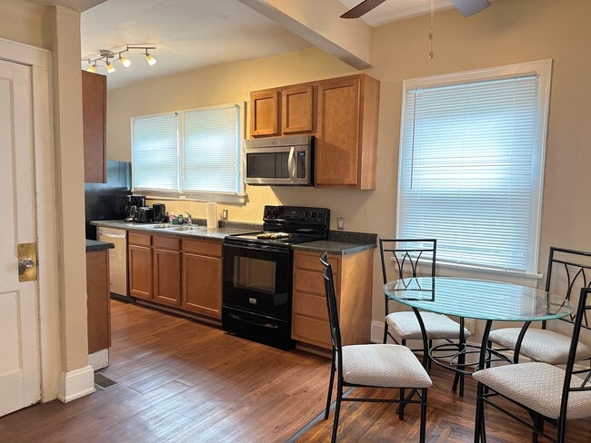 property at 2540 Vestry Ave