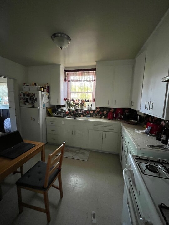 4143 Jasmine Ave, Unit 4145 in Culver City, CA - Building Photo