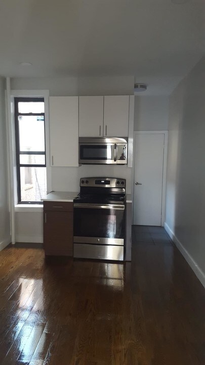 523 W 156th St-Unit -2-C in New York, NY - Foto de edificio
