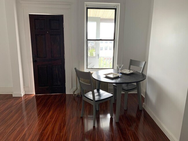 131 64th St in West New York, NJ - Building Photo - Building Photo