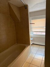 65 Glenwood Ave in Yonkers, NY - Building Photo - Building Photo