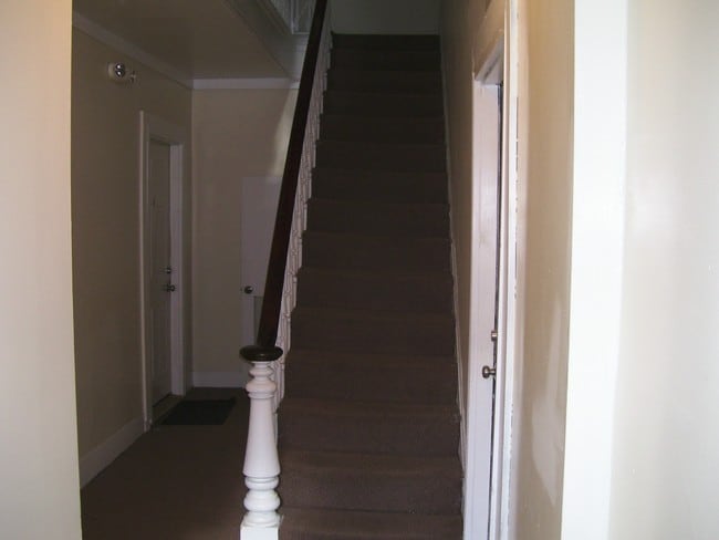 36 Church St in Bloomsbury, NJ - Building Photo - Building Photo