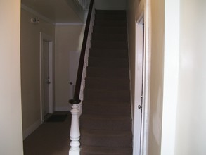 36 Church St in Bloomsbury, NJ - Building Photo - Building Photo