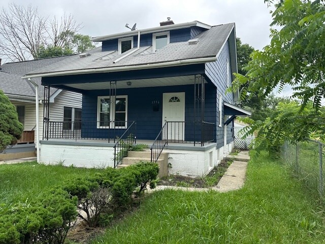 1356 Genessee Ave in Columbus, OH - Building Photo - Building Photo