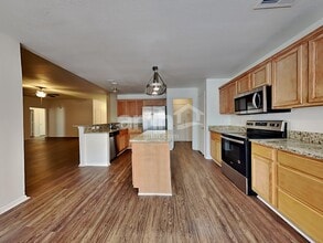 512 Timber Dr in Waxahachie, TX - Building Photo - Building Photo