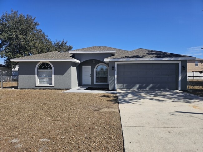 709 Platypus Ct in Poinciana, FL - Building Photo - Building Photo