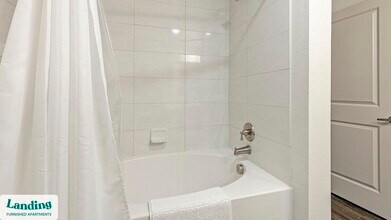 10550 N Central Expy, Unit 443 in Dallas, TX - Building Photo - Building Photo