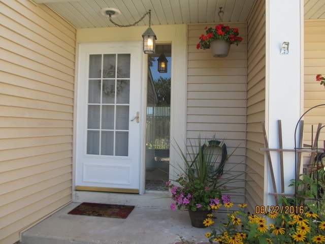 734 Colorado Ct in Carol Stream, IL - Building Photo - Building Photo