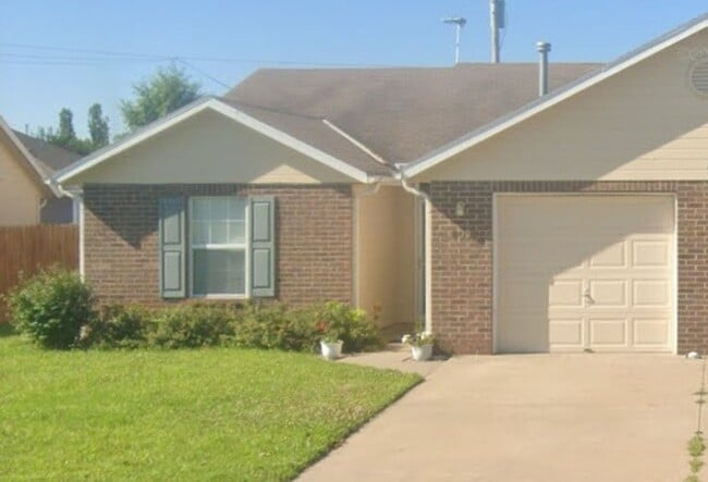 property at 809 Walters Dr
