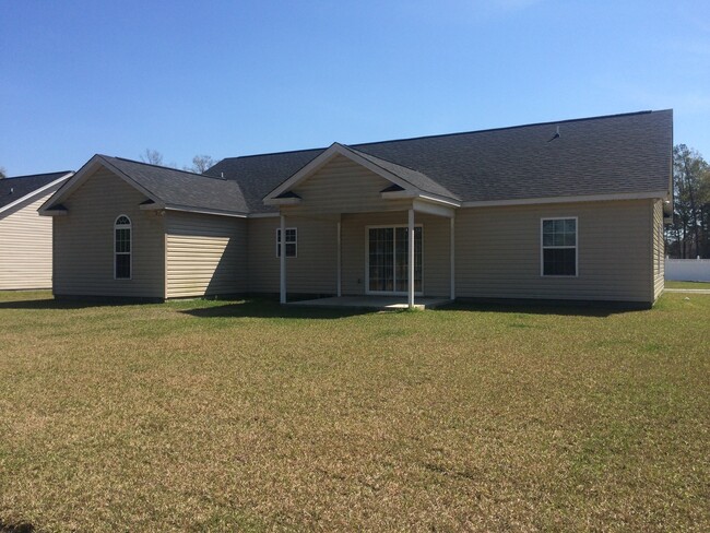 2924 Ivy Glen Dr in Conway, SC - Building Photo - Building Photo
