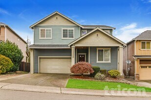 18830 23rd Ave Ct E in Tacoma, WA - Building Photo