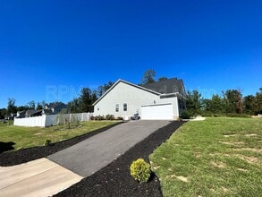 2157 Kennington Pkwy N in Aylett, VA - Building Photo - Building Photo