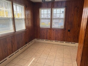 1424 Saint Georges Ave in Avenel, NJ - Building Photo - Building Photo
