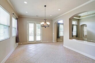11202 Royal Chateau Ln in Houston, TX - Building Photo - Building Photo