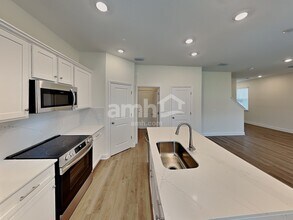 971 Grafton Ridge Dr in Eustis, FL - Building Photo - Building Photo