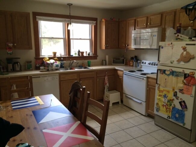 property at 625 Elmwood St