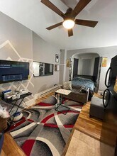 1617 N 18th St, Unit 2R in Philadelphia, PA - Building Photo - Building Photo