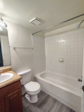 600 Reusens Rd in Lynchburg, VA - Foto de edificio - Building Photo