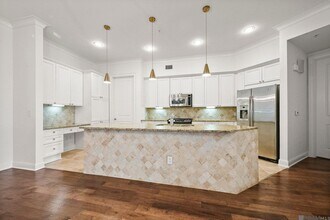 998 Stanford Ave in Baton Rouge, LA - Building Photo - Building Photo