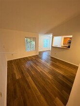 2622 NW 33rd St in Oakland Park, FL - Building Photo - Building Photo