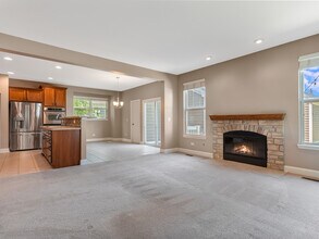 155 Gillett St in Sugar Grove, IL - Building Photo - Building Photo