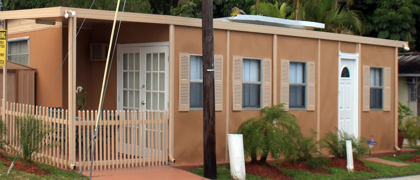 Biscayne Park in Miami, FL - Building Photo