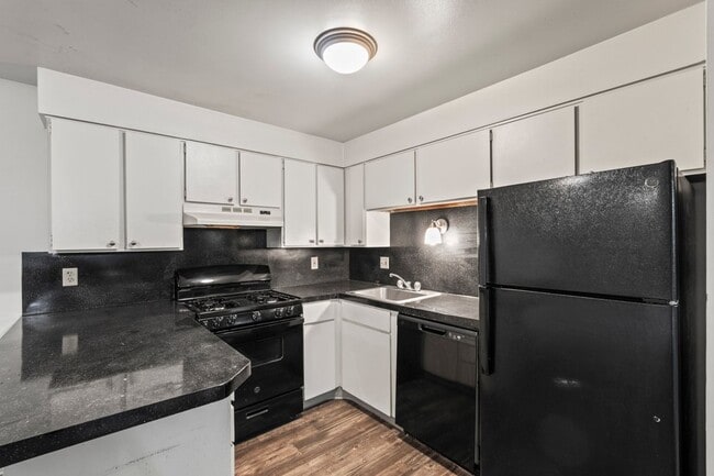 Christopher Village Apartments