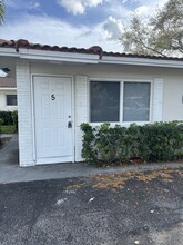 8704 NW 38th Dr in Coral Springs, FL - Building Photo - Building Photo