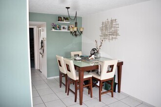 1131 SE 4th St in Boynton Beach, FL - Building Photo - Building Photo