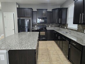 3905 Baja Dr in St. Cloud, FL - Building Photo - Building Photo