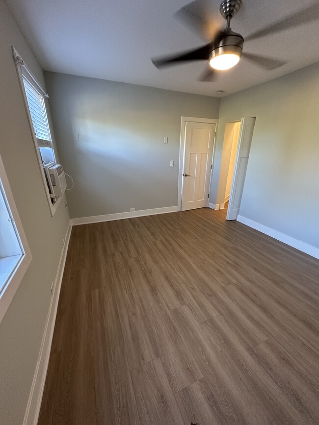 730 Judson Ave, Unit 16 in Highland Park, IL - Building Photo - Building Photo