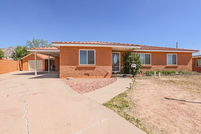 property at 1412 Taft Ave