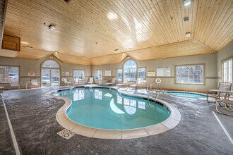 Autumn Ridge in Eau Claire, WI - Foto de edificio - Interior Photo