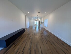 2446 NW 48th St in Oklahoma City, OK - Building Photo - Building Photo