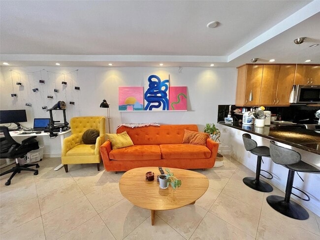 660 Tennis Club Dr in Fort Lauderdale, FL - Building Photo - Building Photo