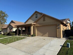 1720 Dalia Ln in Manteca, CA - Building Photo - Building Photo