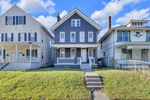 1399 E Long St in Columbus, OH - Building Photo